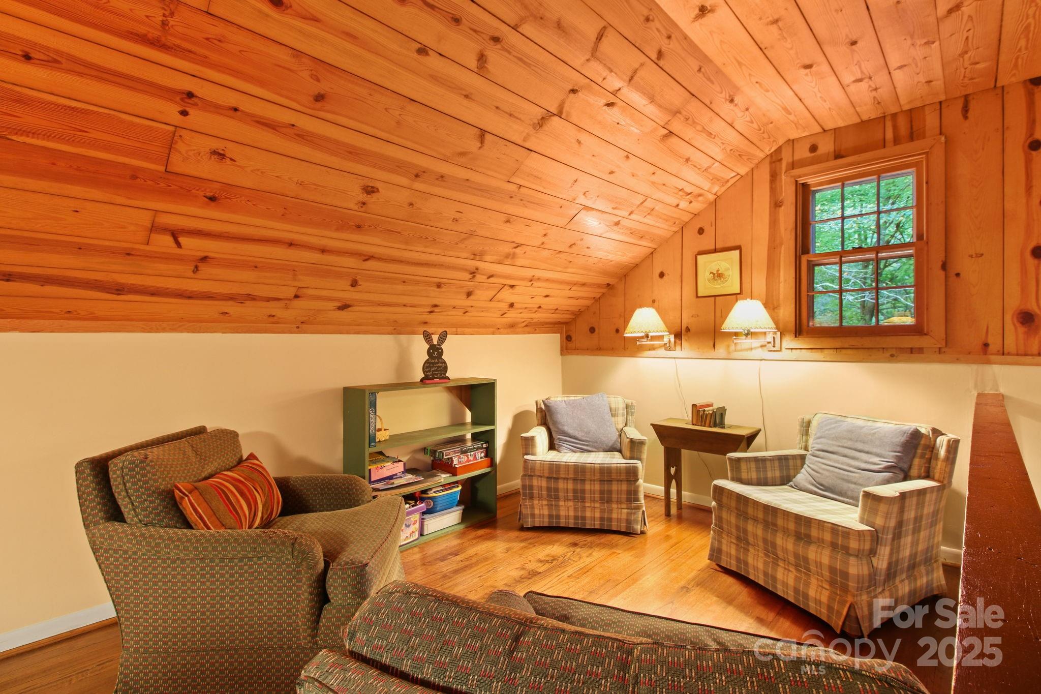 Boone, North Carolina 28607, United States, 3 Bedrooms Bedrooms, ,4 BathroomsBathrooms,Residential,Active,30128