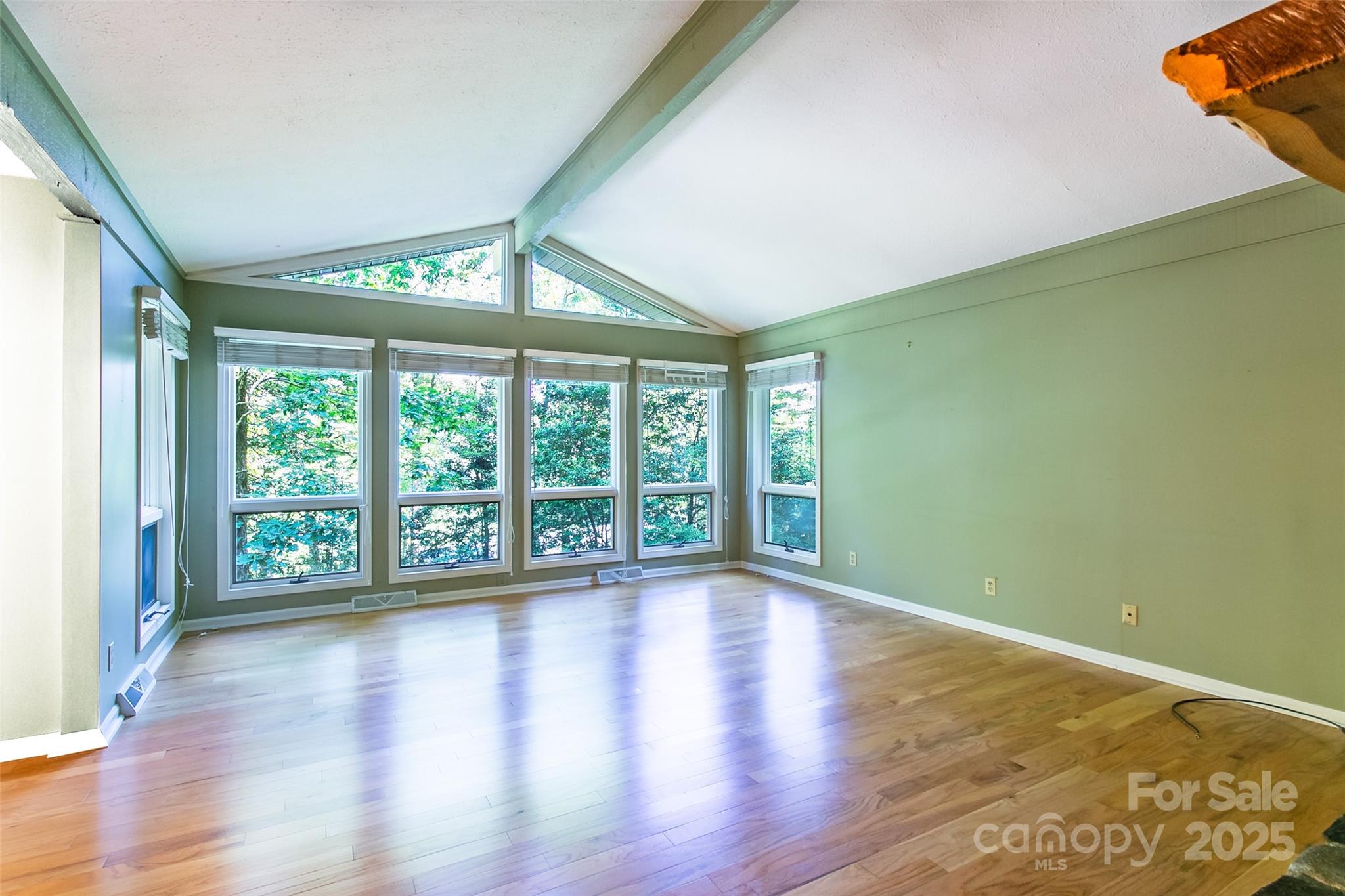 40 Lochencove Ridge Road