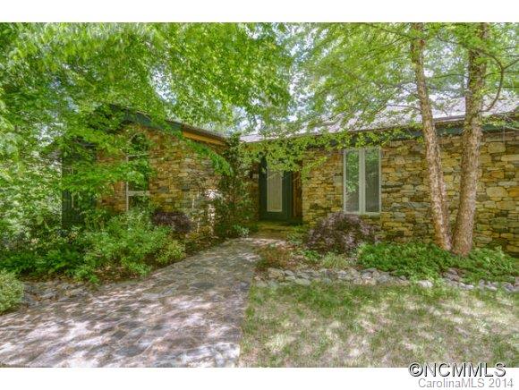 Lake Summit - Residential