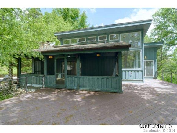 Lake Summit - Residential