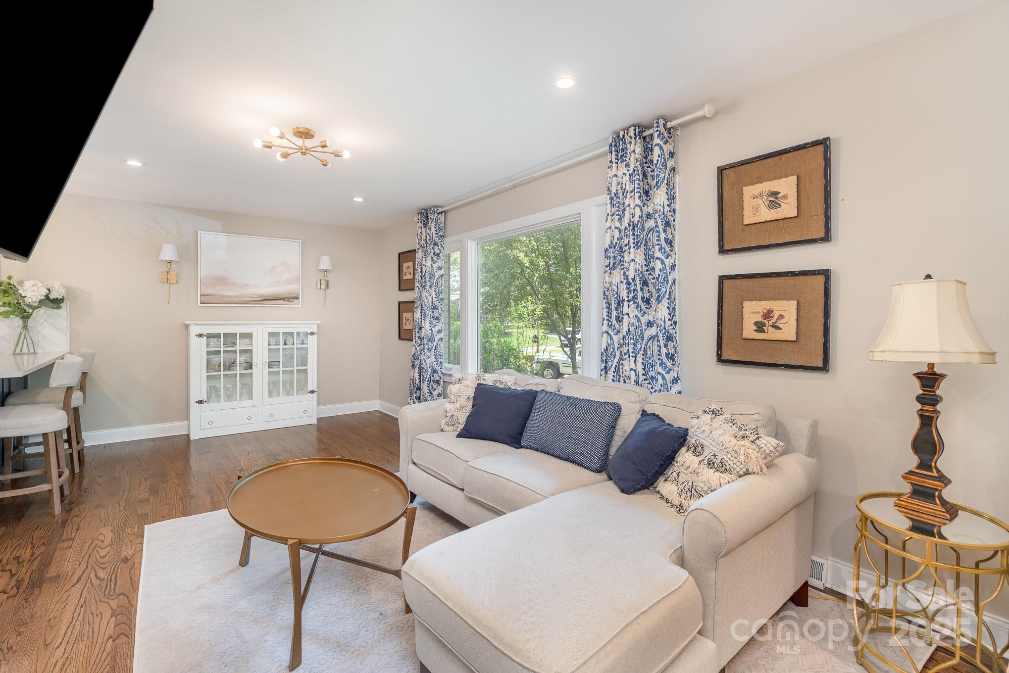 1043 Nancy Drive