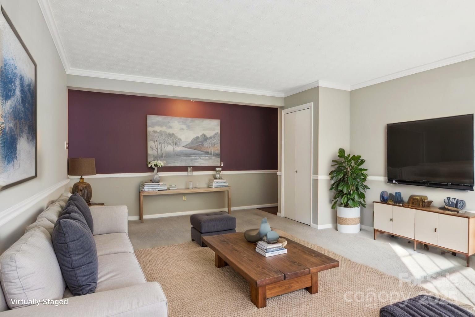 35 Capri Lane 11-C