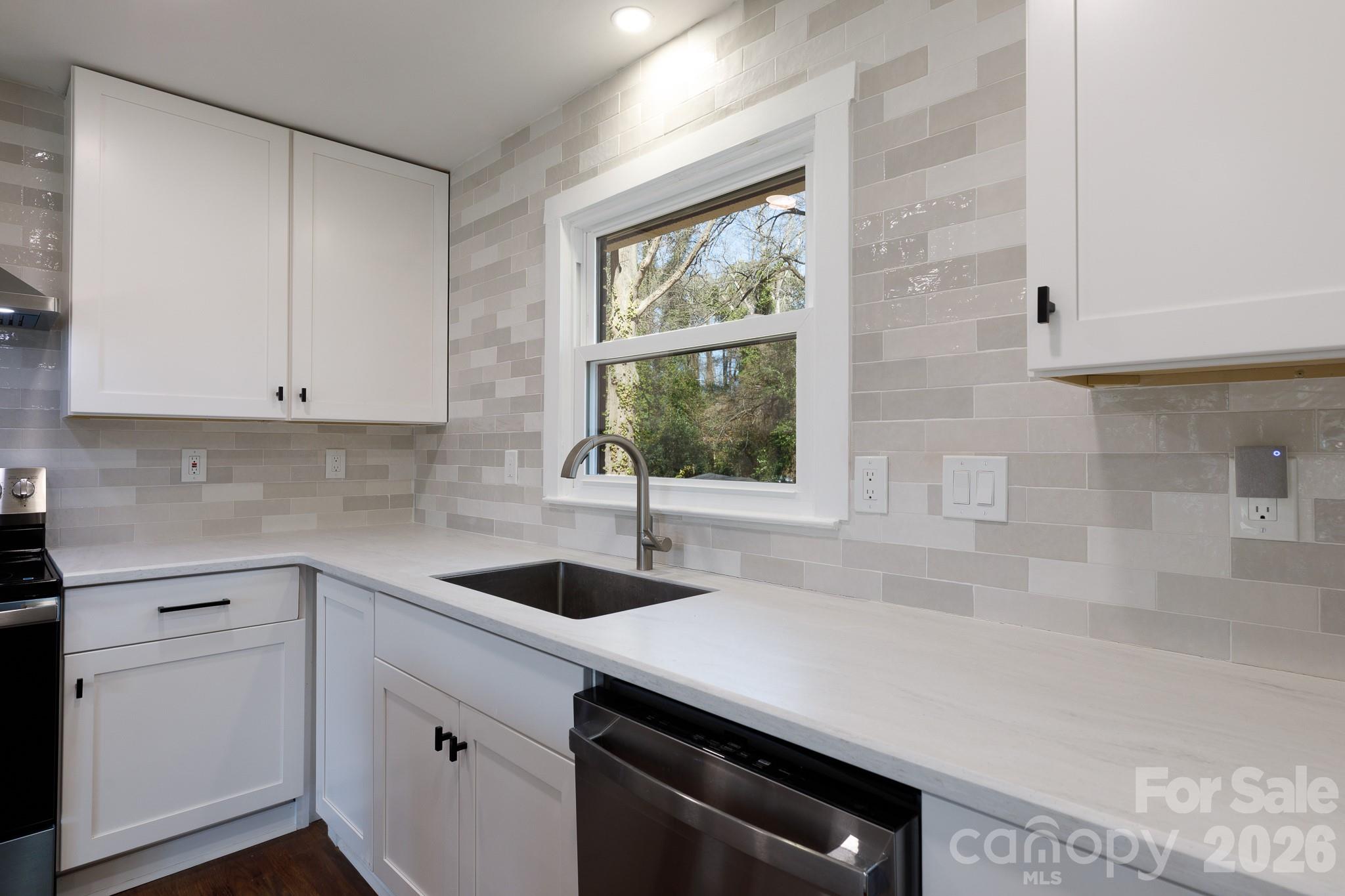 Ragin Estates - Residential