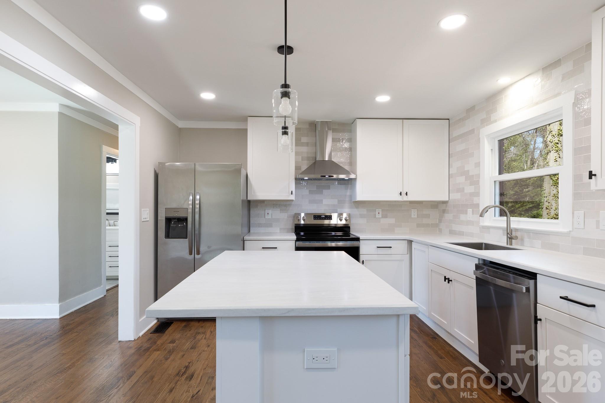 Ragin Estates - Residential