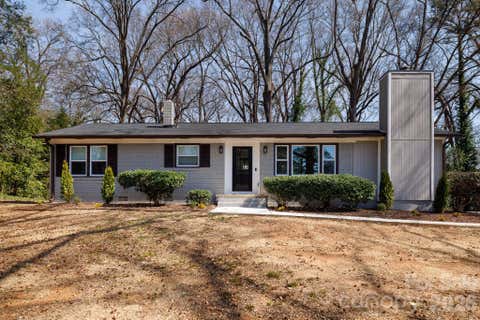 Photo for 1610 India Hook Road