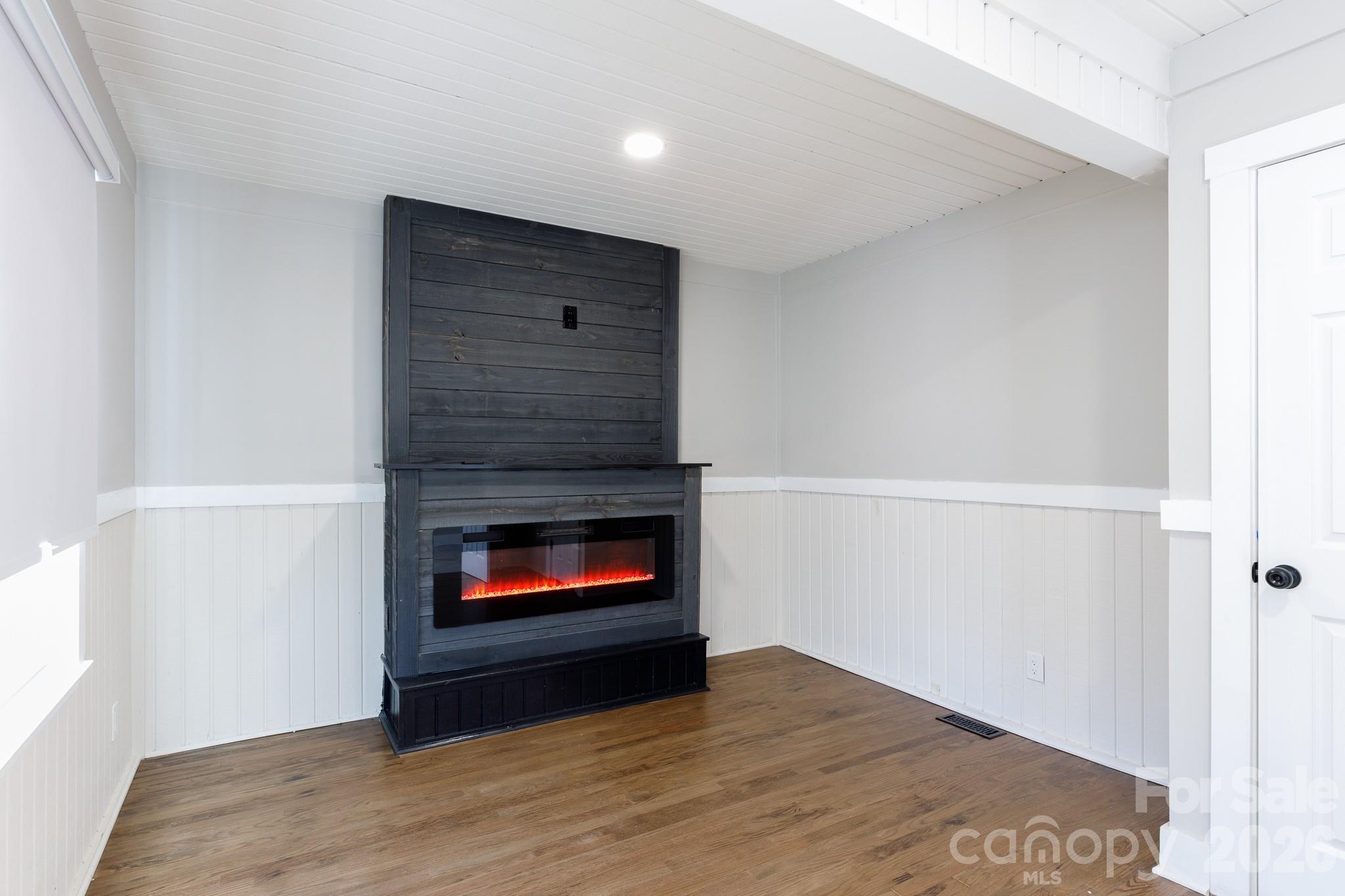 Ragin Estates - Residential