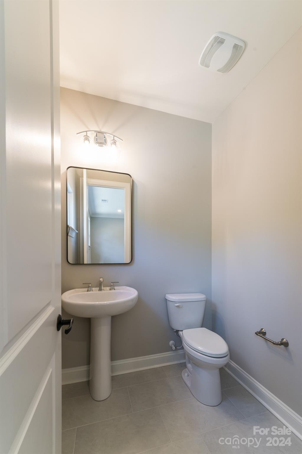 Riverchase Estates - Residential