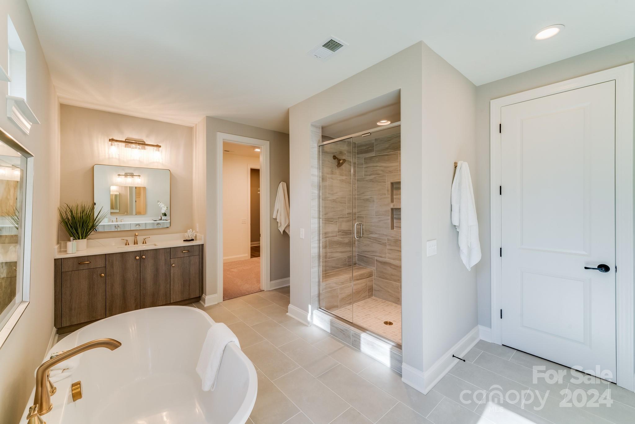 Riverchase Estates - Residential