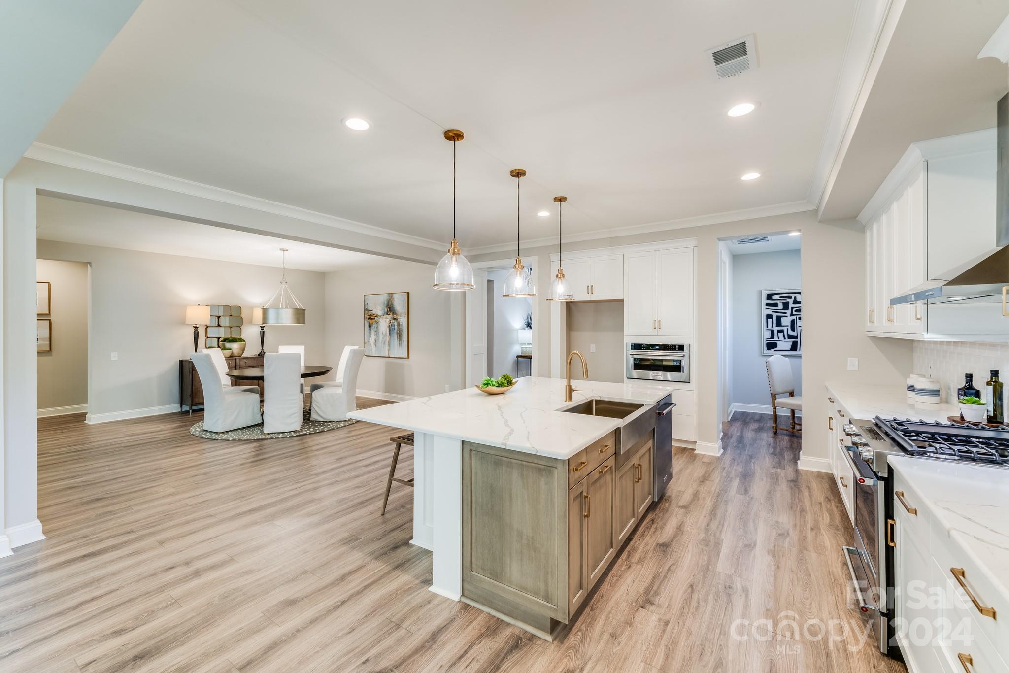 Riverchase Estates - Residential