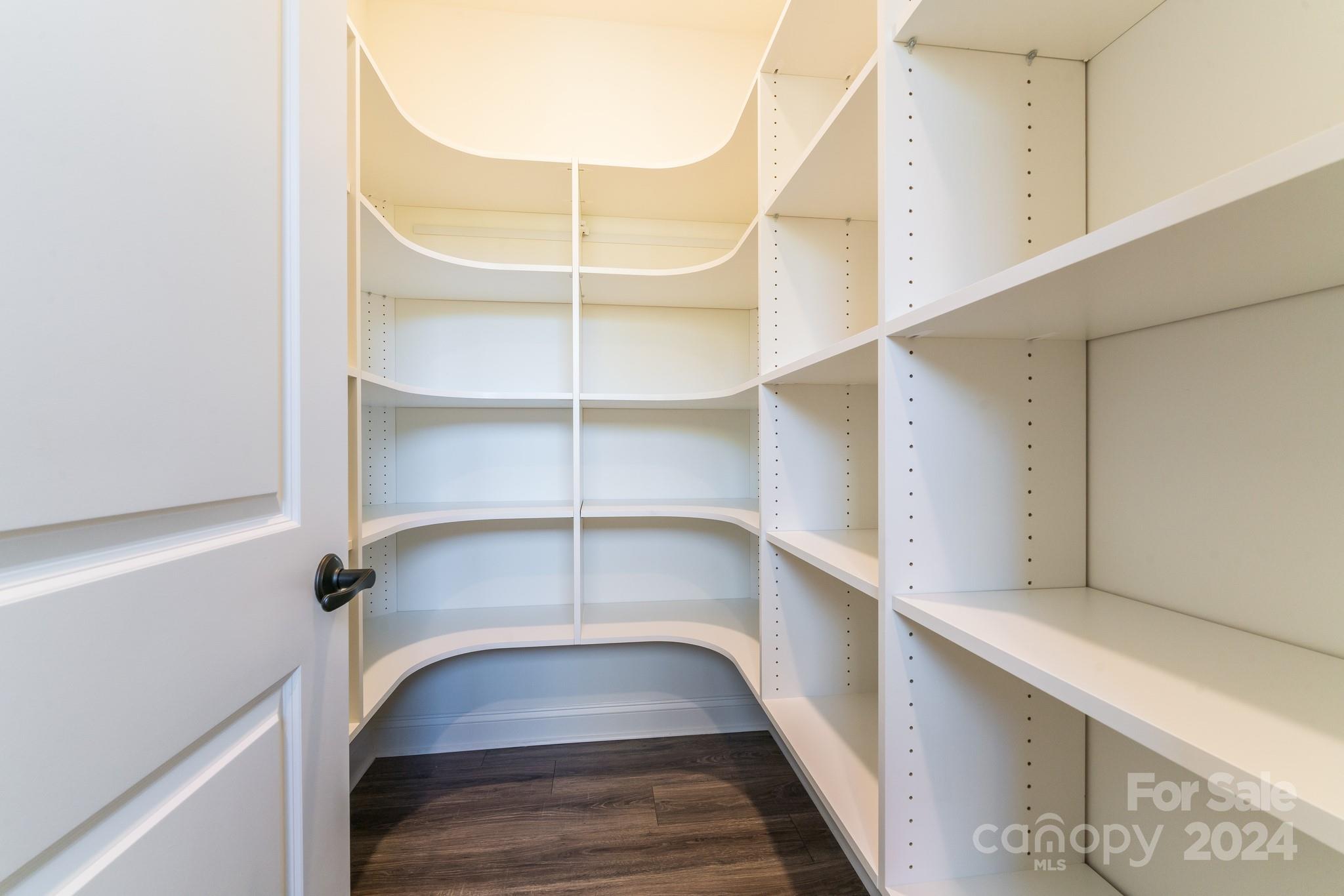 Riverchase Estates - Residential