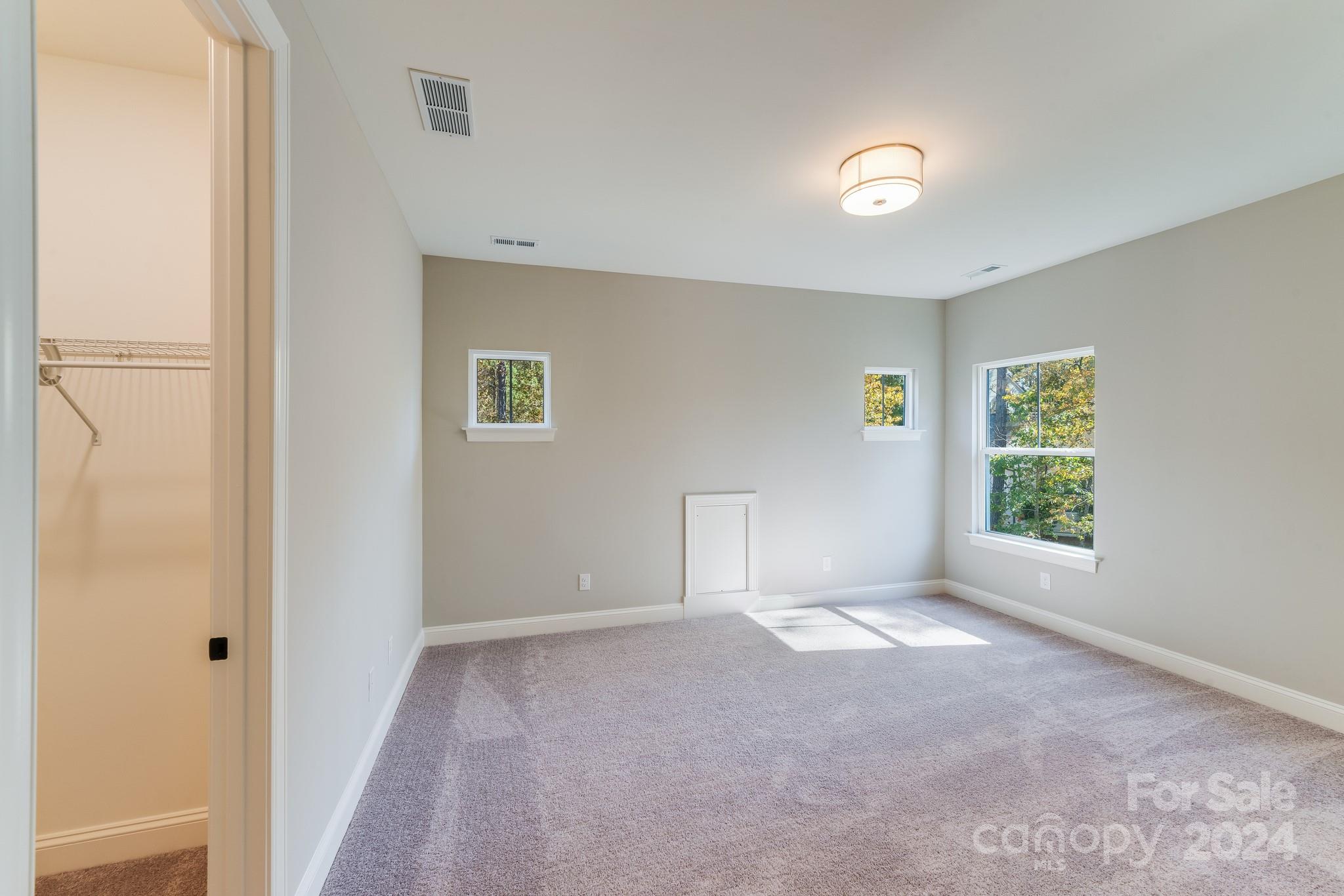 Riverchase Estates - Residential