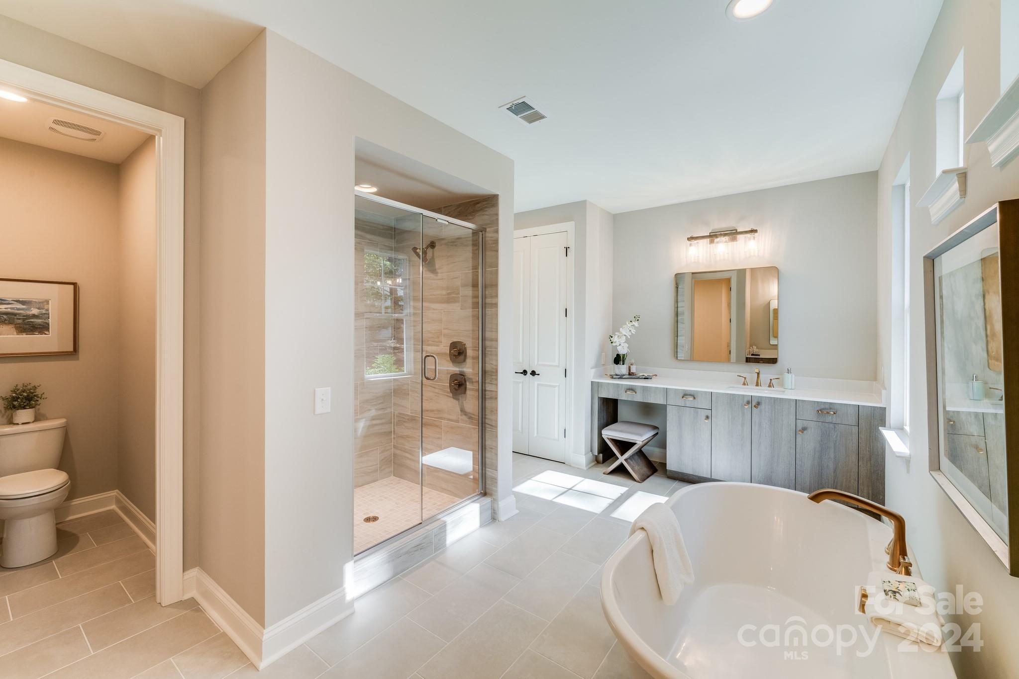 Riverchase Estates - Residential