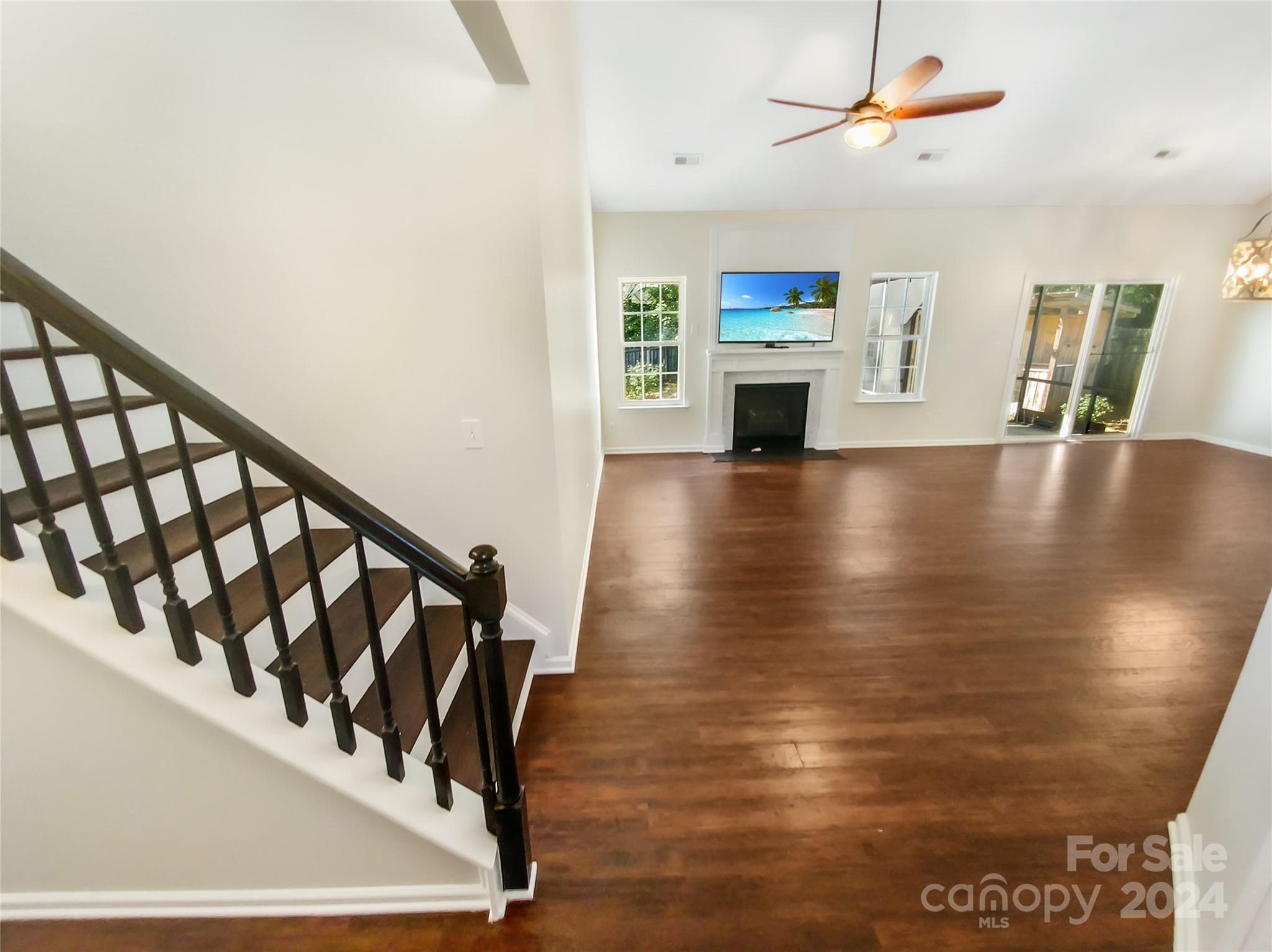 Woodleaf - Residential