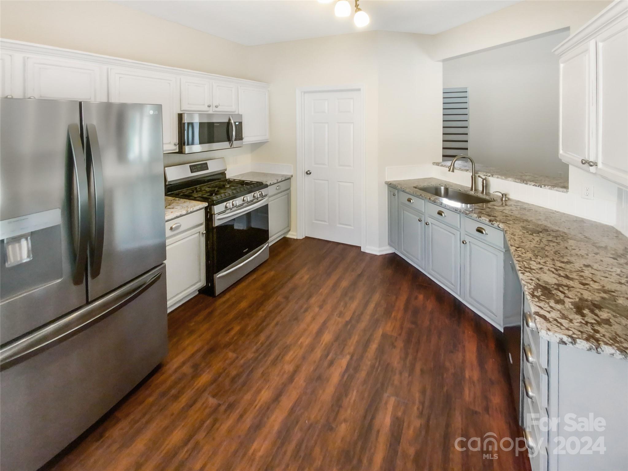 Woodleaf - Residential