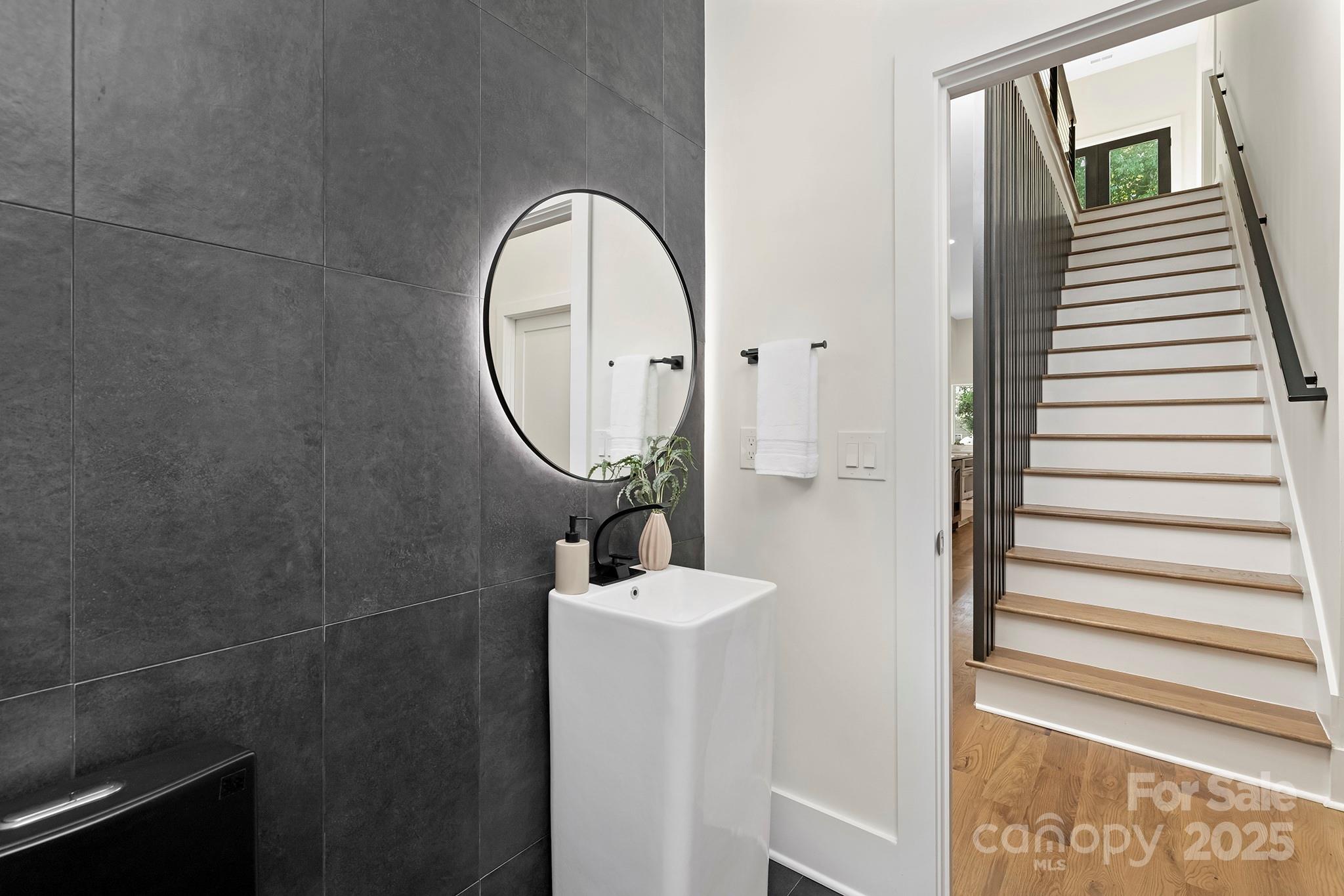 Elizabeth - Residential