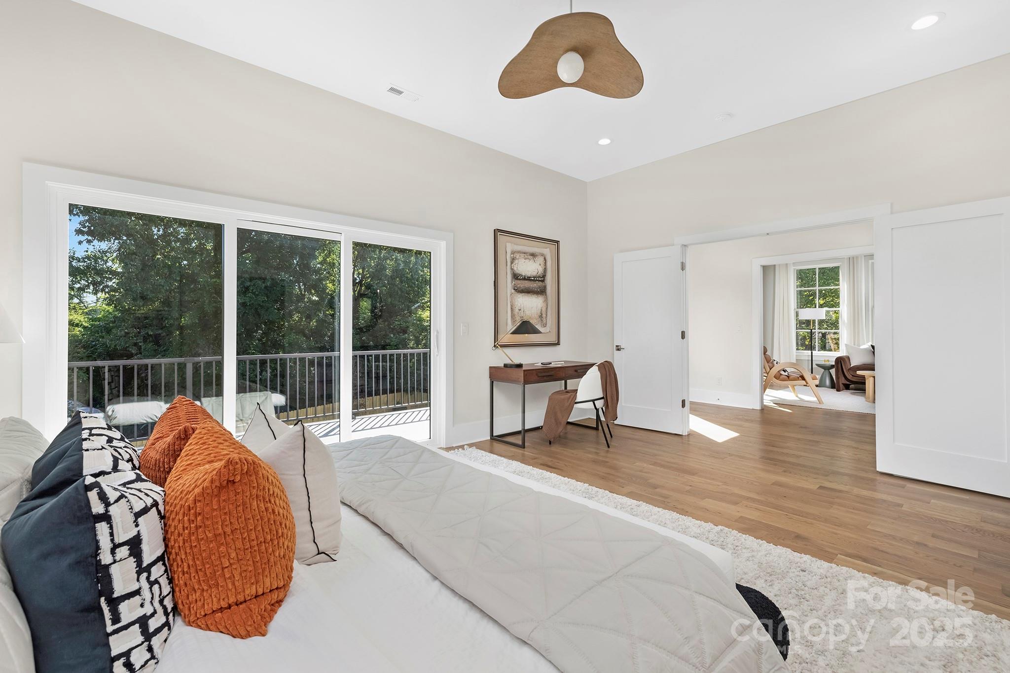 Elizabeth - Residential