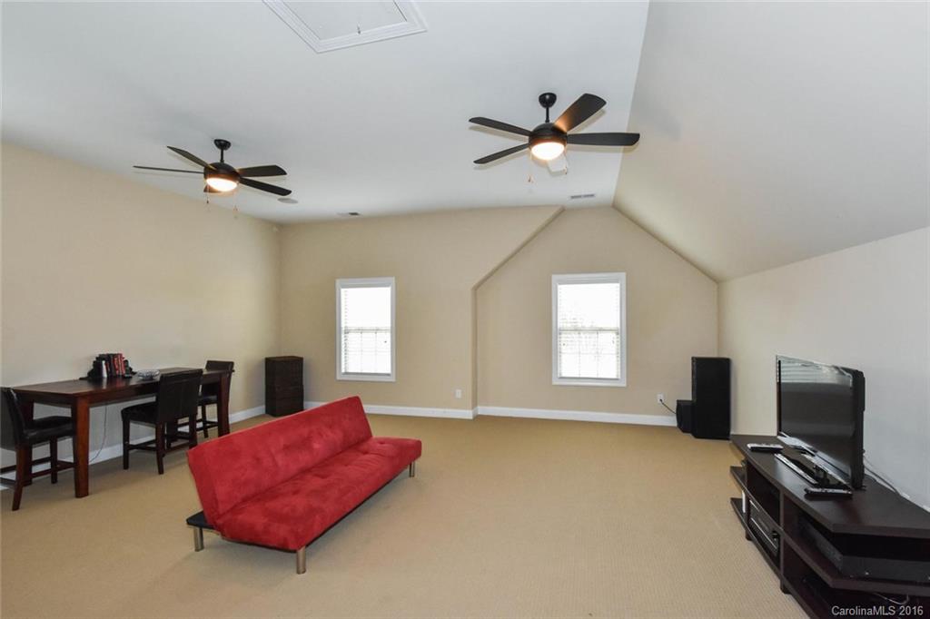 The Palisades - Residential