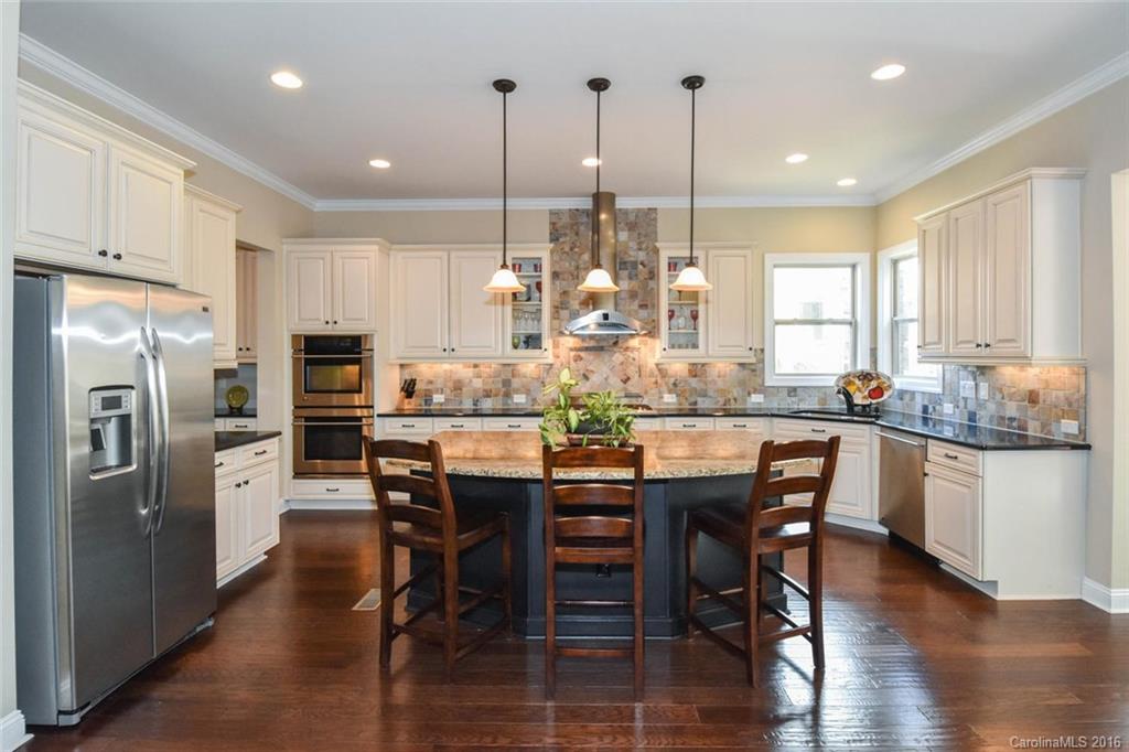 The Palisades - Residential