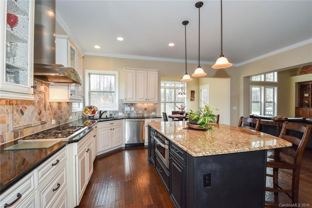 The Palisades - Residential