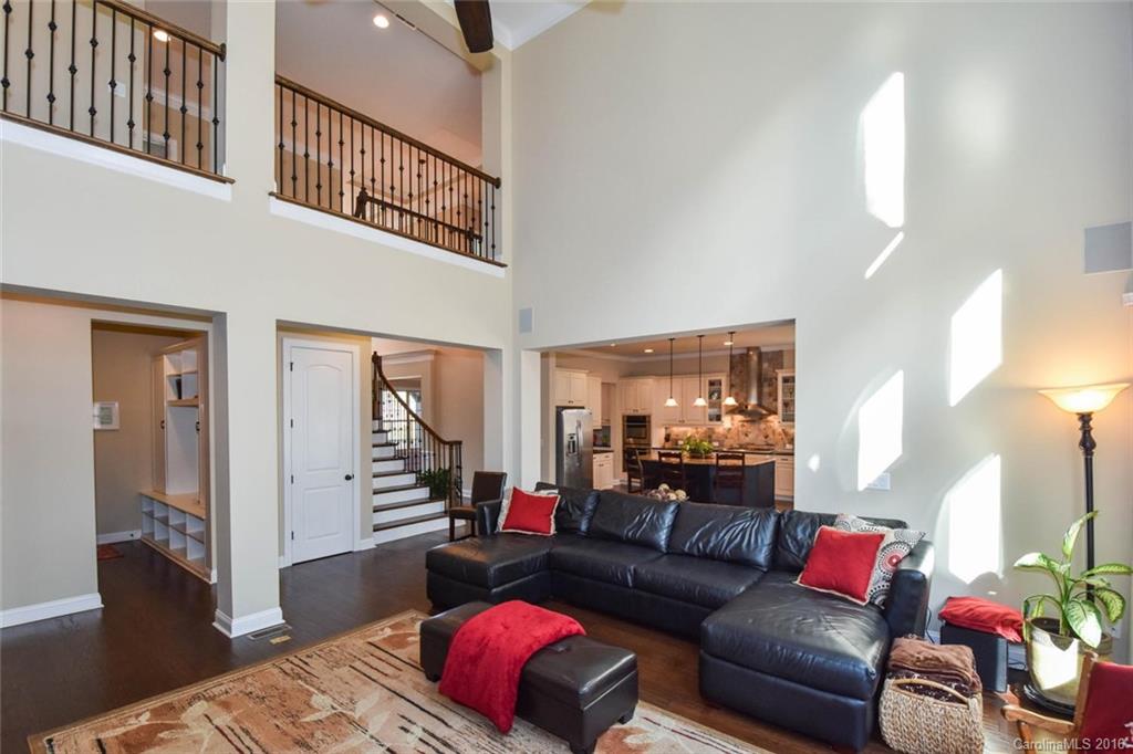 The Palisades - Residential