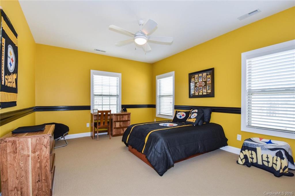 The Palisades - Residential