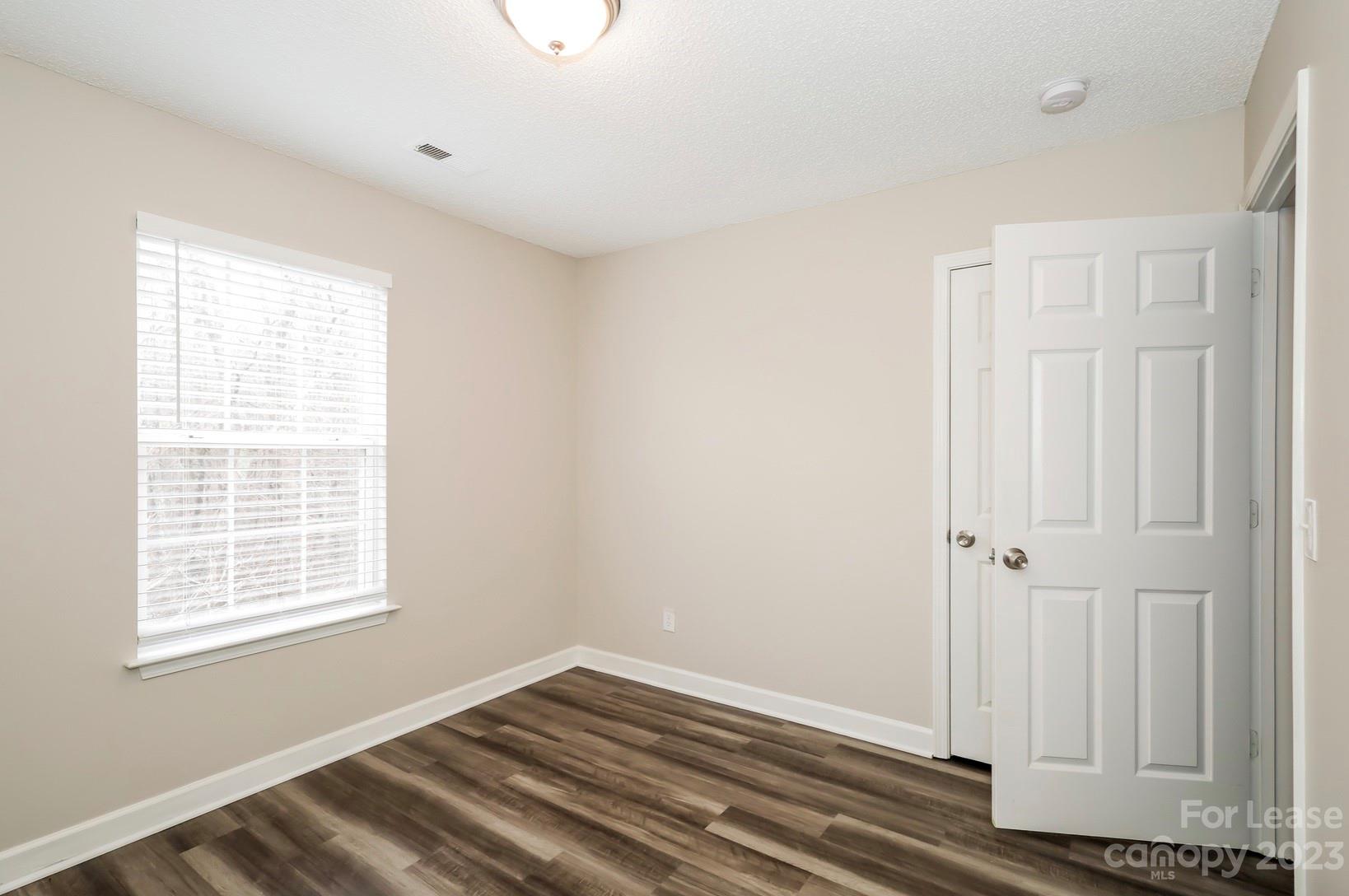 River View - Residential Lease