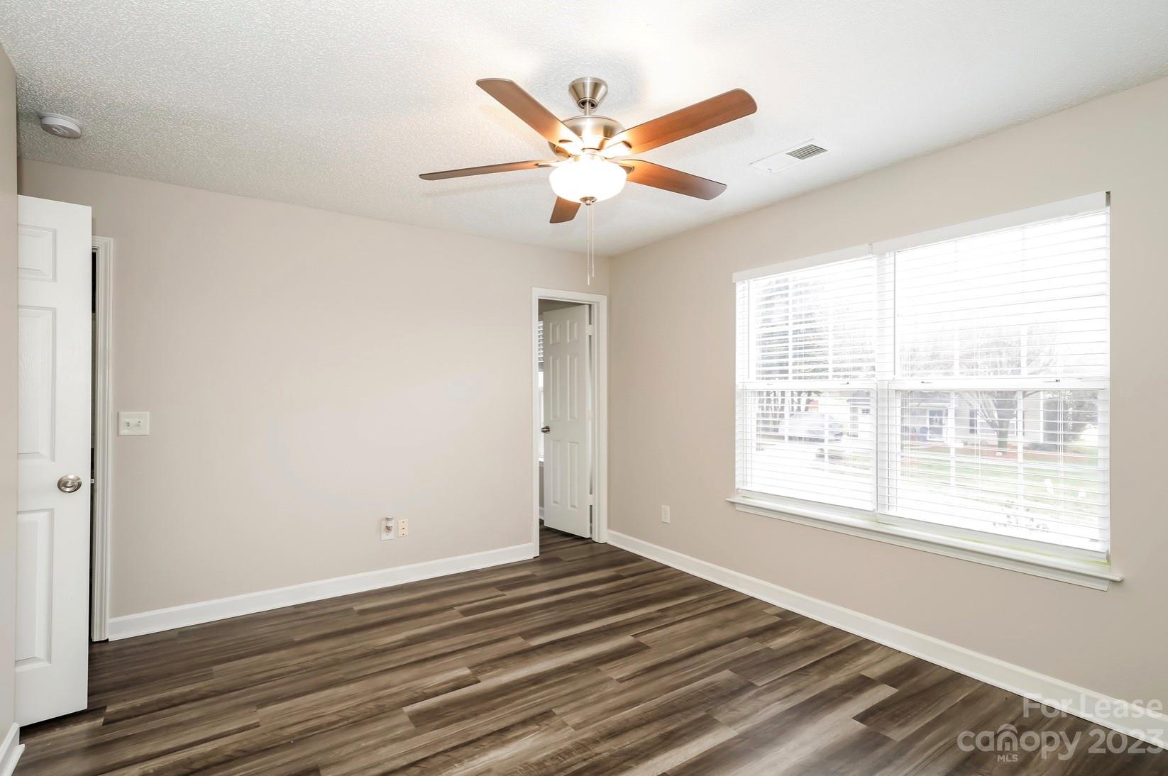 River View - Residential Lease