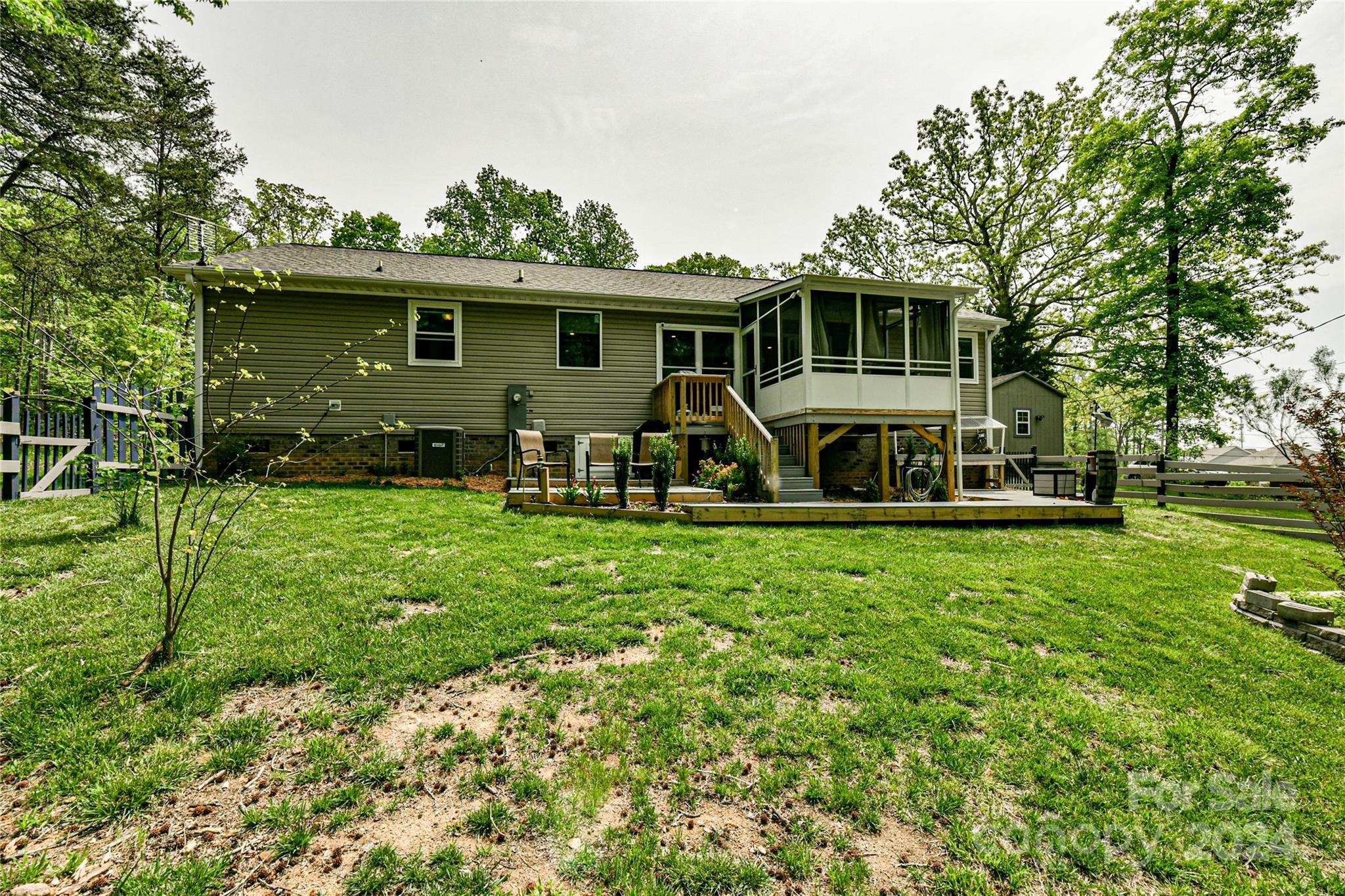 Riverhaven - Residential