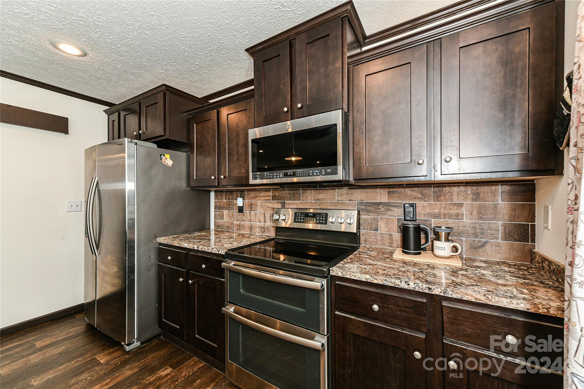 Riverhaven - Residential