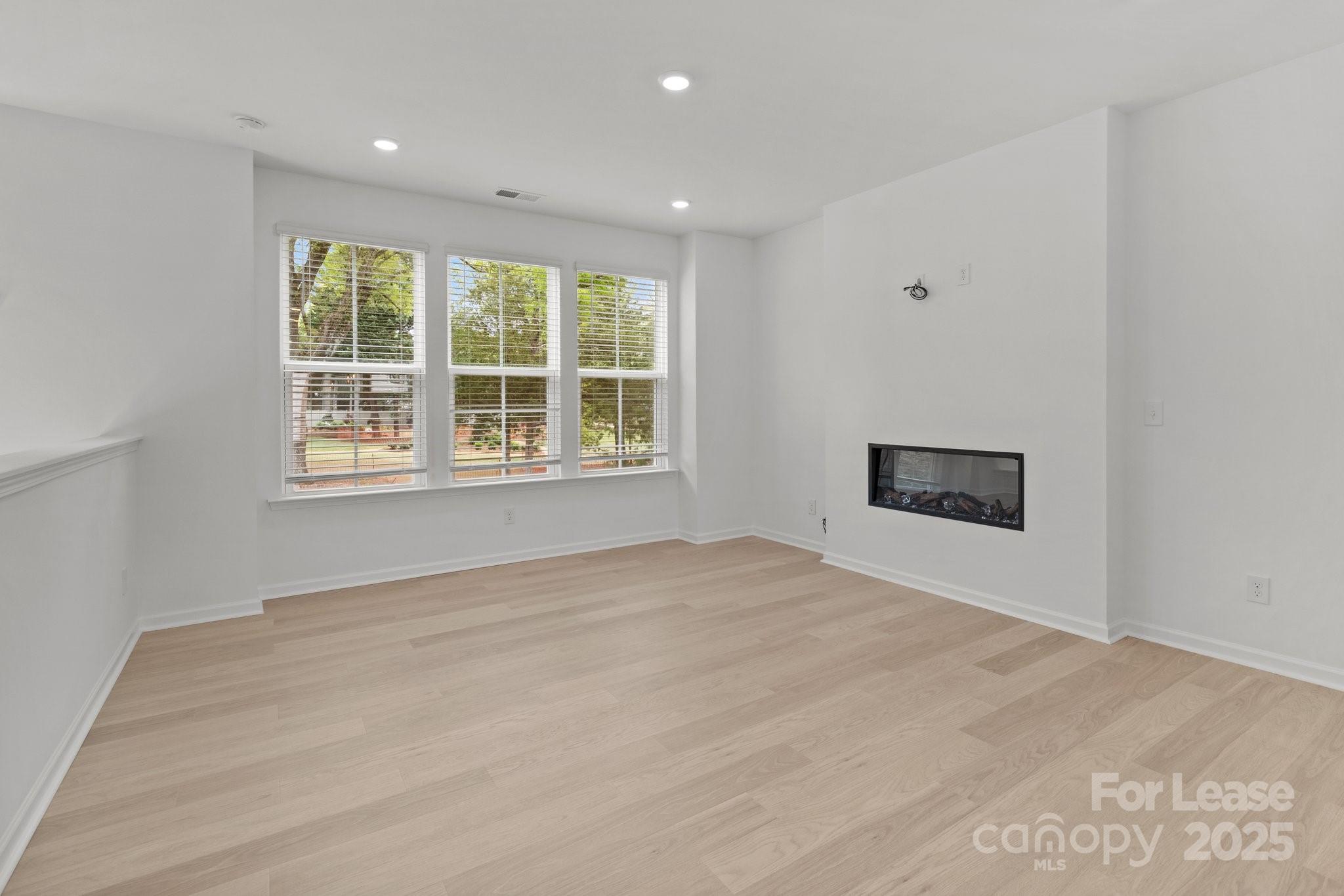 Parkside Commons - Residential Lease