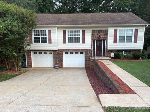 Photo of 3105 Kay Street, Conover, NC 28613 (MLS # 4403288)