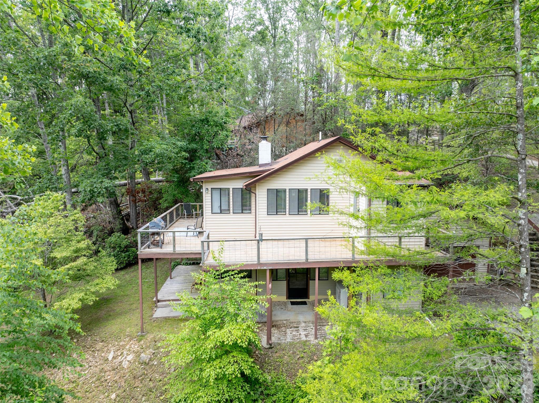 218 McGuffey Ridge Road