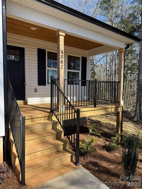 Photo of 4581 Riverside Road, Lancaster, SC 29720 (MLS # 4357592)