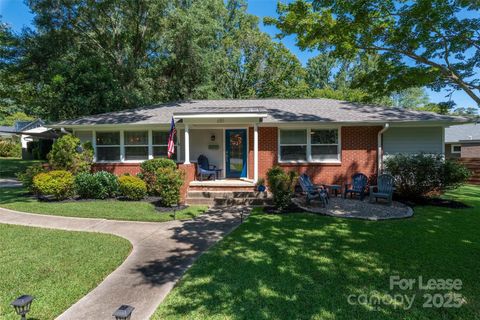 Photo of 651 Northgate Avenue, Charlotte, NC 28209 (MLS # 4317499)
