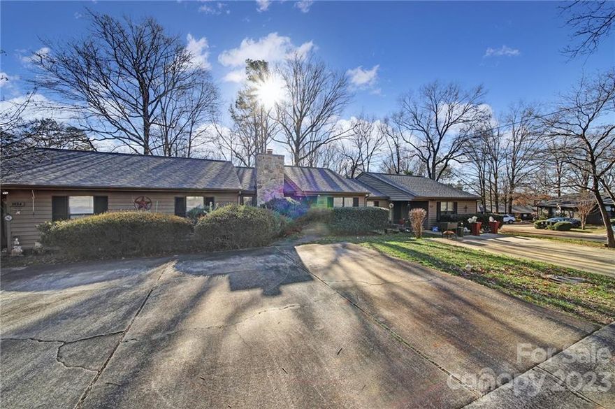 Welcome home to this charming bungalow settled in sought after Regent Park! This home is nestled in an area of the neighborhood that truly feels like a retreat. Recently painted throughout and new engineered flooring added, this home brings a lot of value for the price. Zoned for award winning Fort Mill schools, this home is also located just minutes from major highways and offers plenty of shopping, and other amenities close by for your convenience. With affordable South Carolina taxes and prime location, this condo has a lot to offer. Perfect for homeowner or investor.