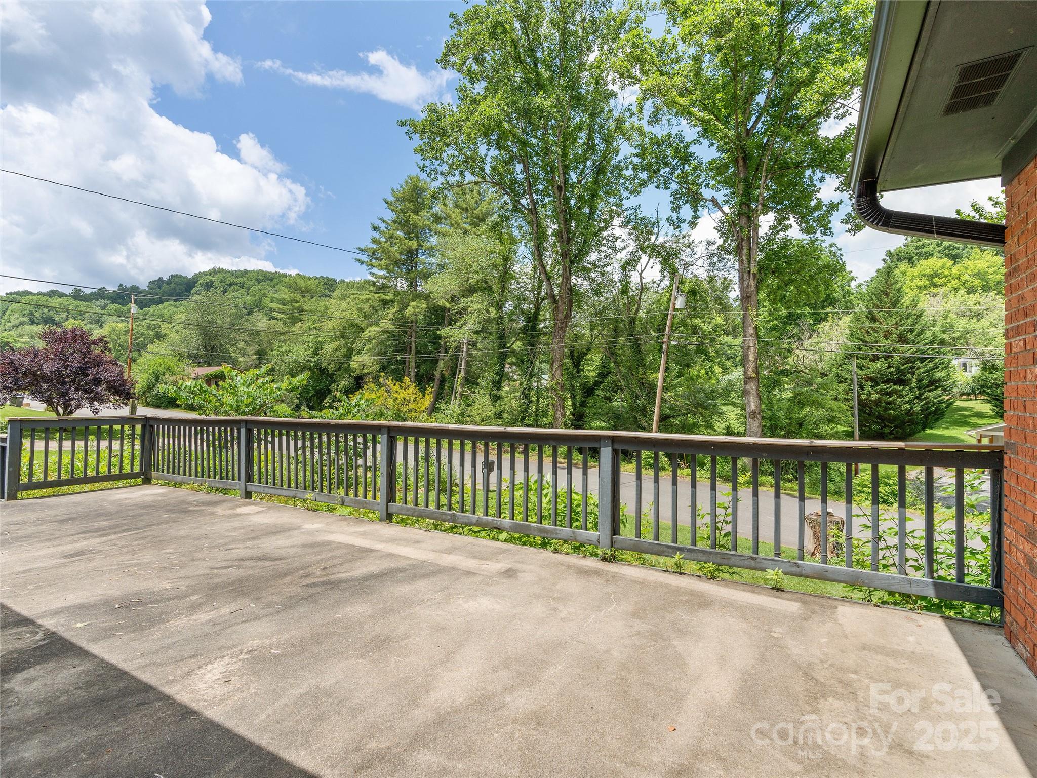 71 Auburn Park Drive