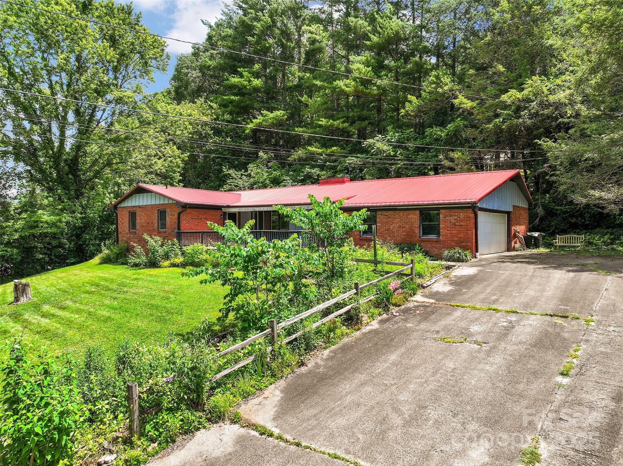 71 Auburn Park Drive