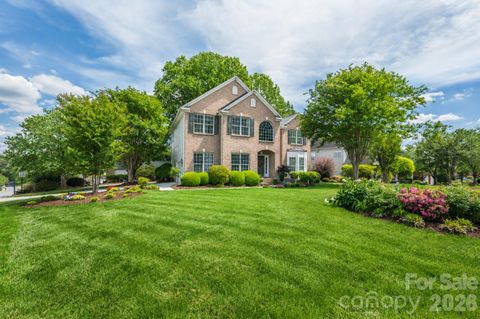 Photo of 15936 Northstone Drive, Huntersville, NC 28078 (MLS # 4391783)