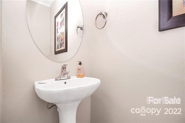 Creeks Edge - Residential Lease