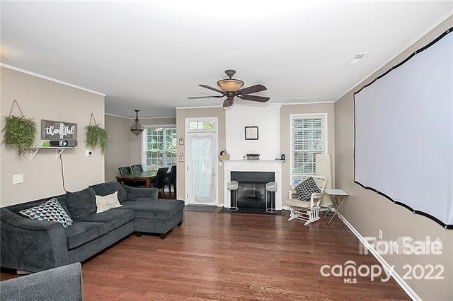 Creeks Edge - Residential Lease