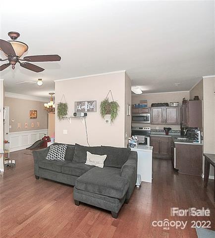 Creeks Edge - Residential Lease