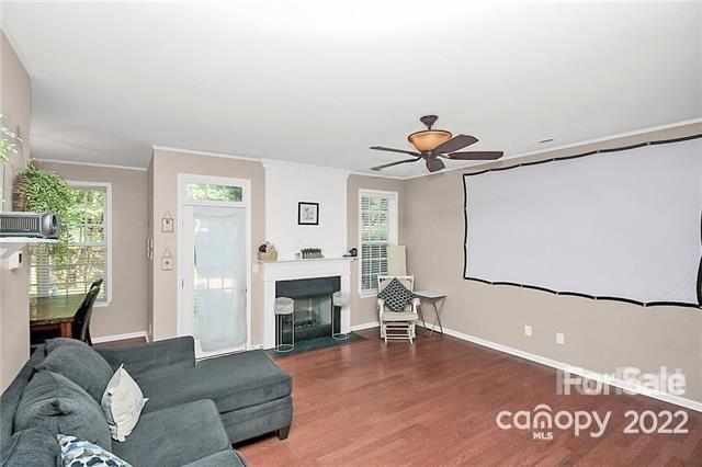 Creeks Edge - Residential Lease