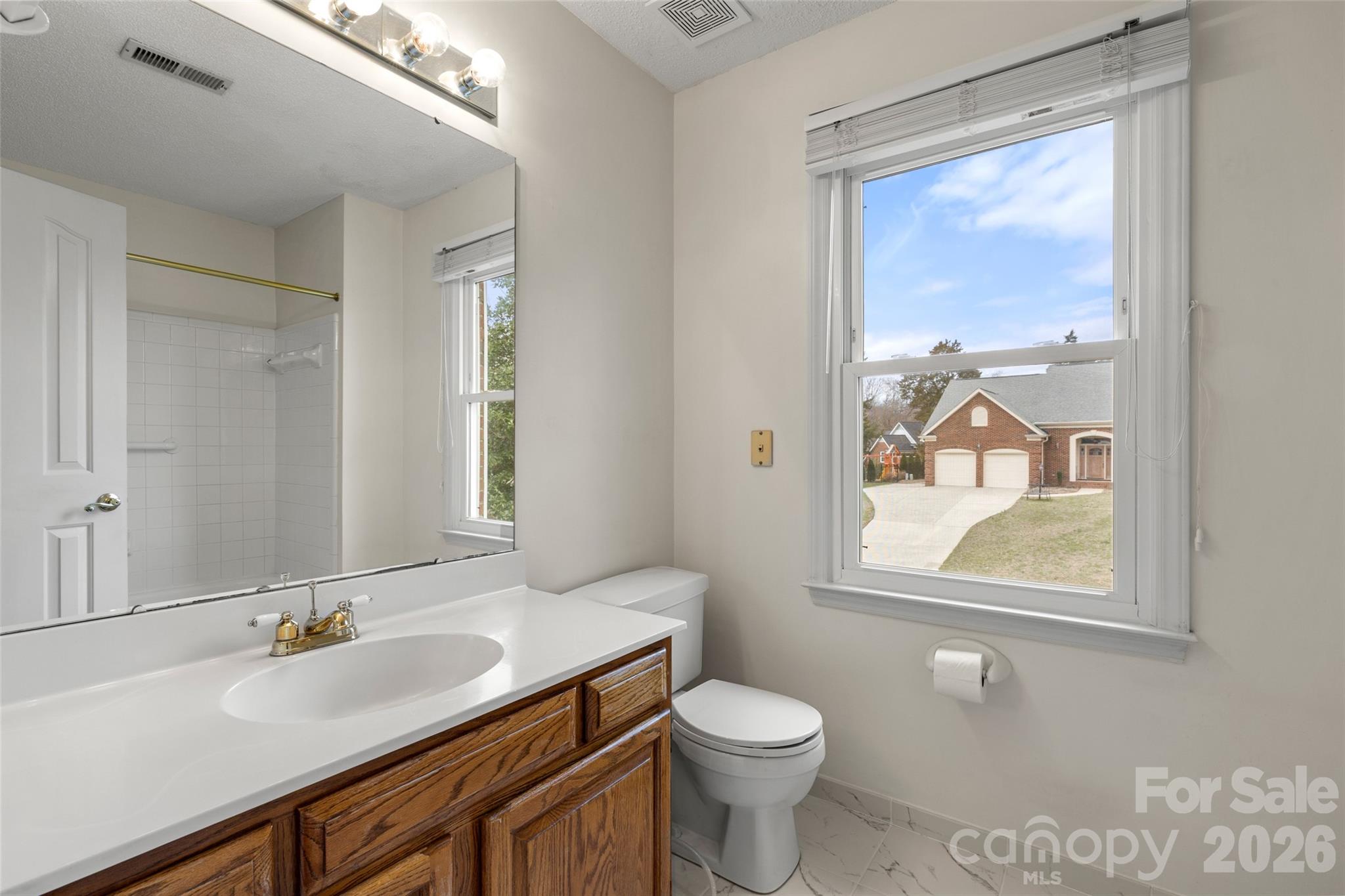 Cameron Wood - Residential