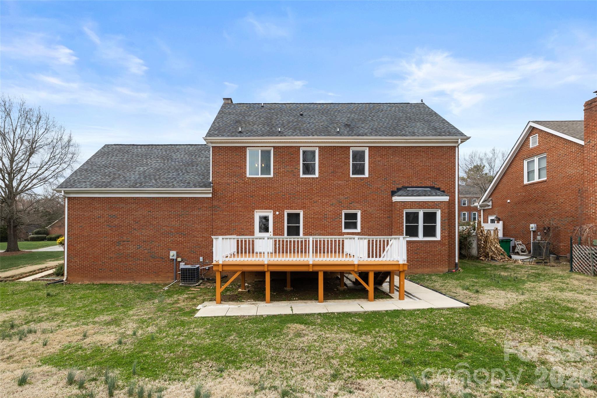 Cameron Wood - Residential