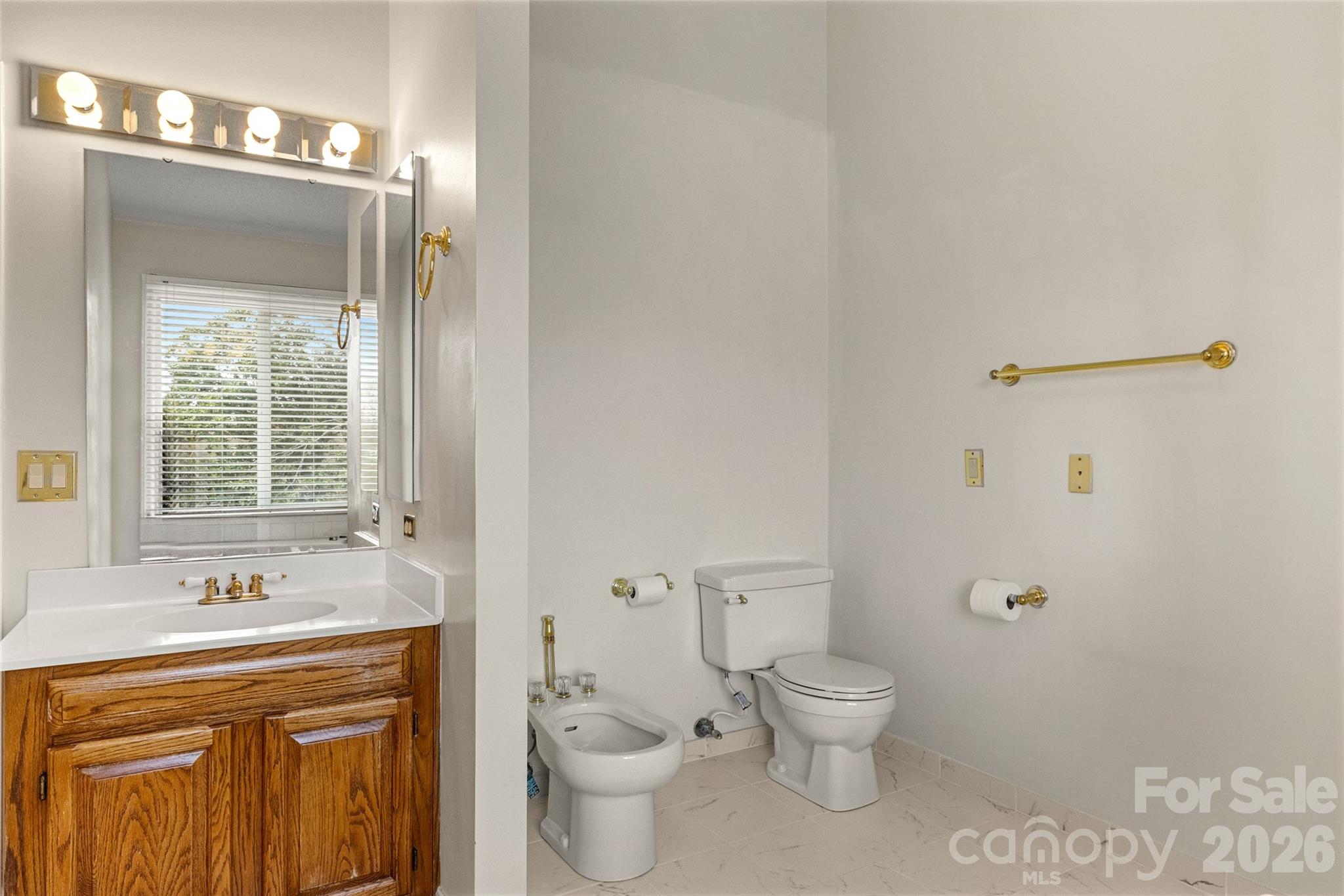 Cameron Wood - Residential