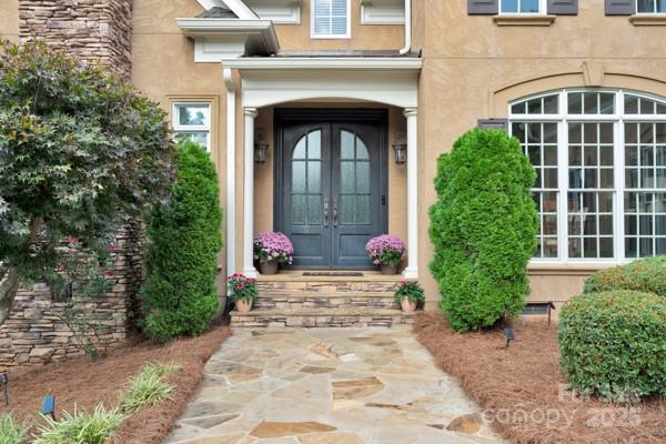 4023 Blossom Hill Drive