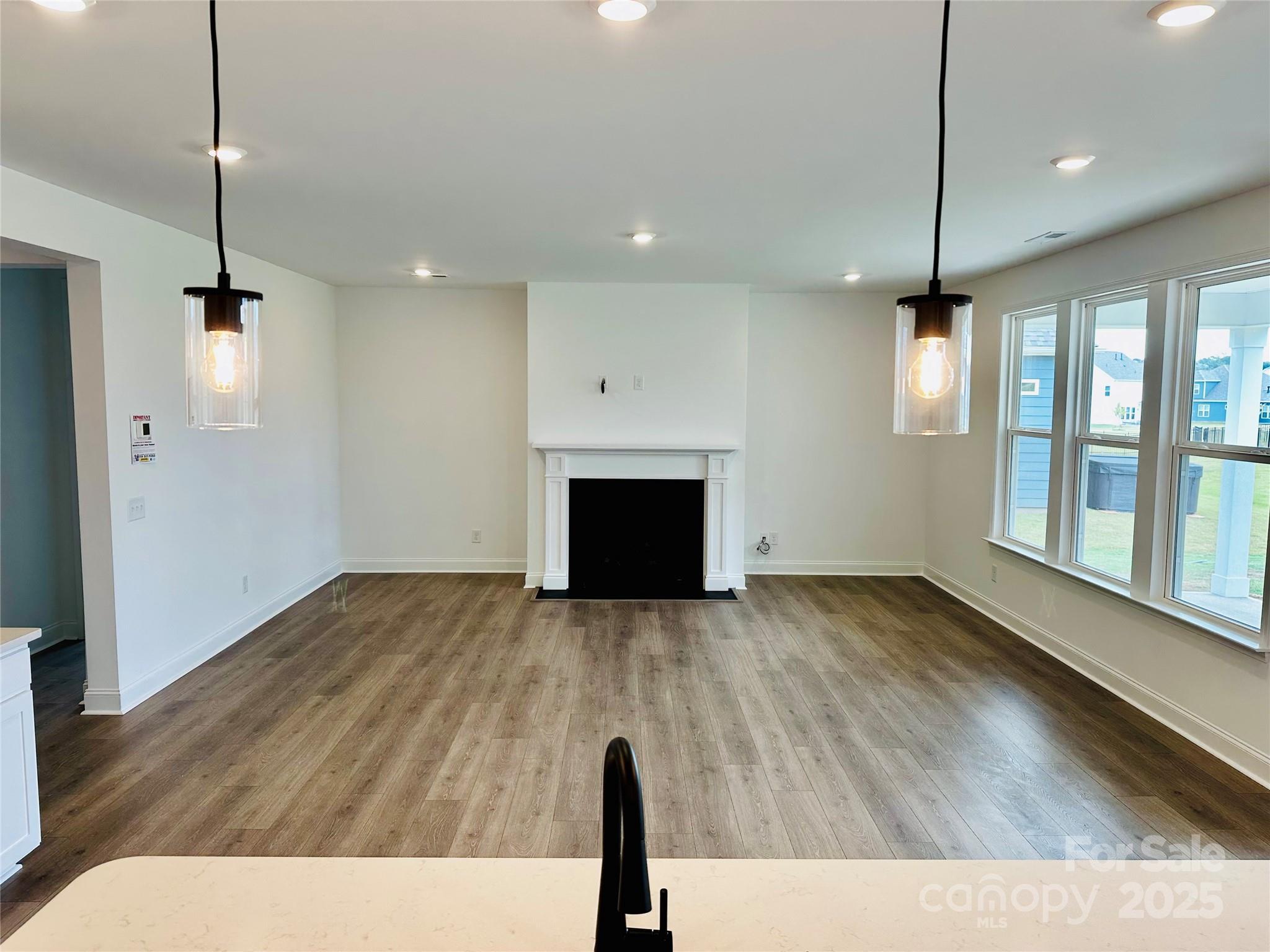 The Estates at Sugar Creek - Residential