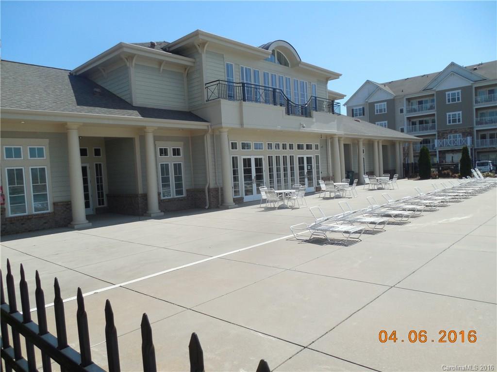 Park South Station - Residential