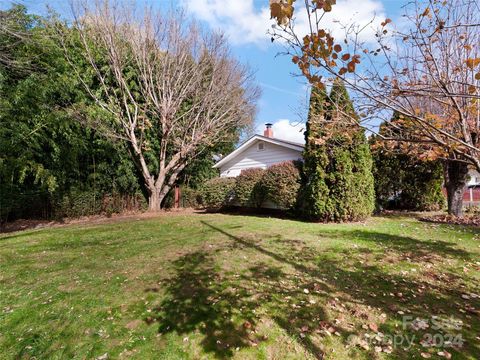 A home in Waynesville