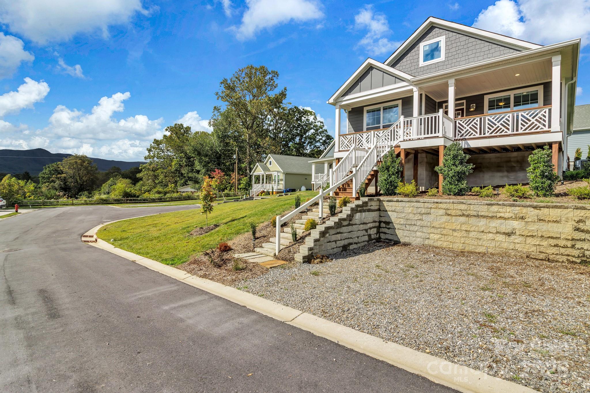 1205 Seven Sisters Lane